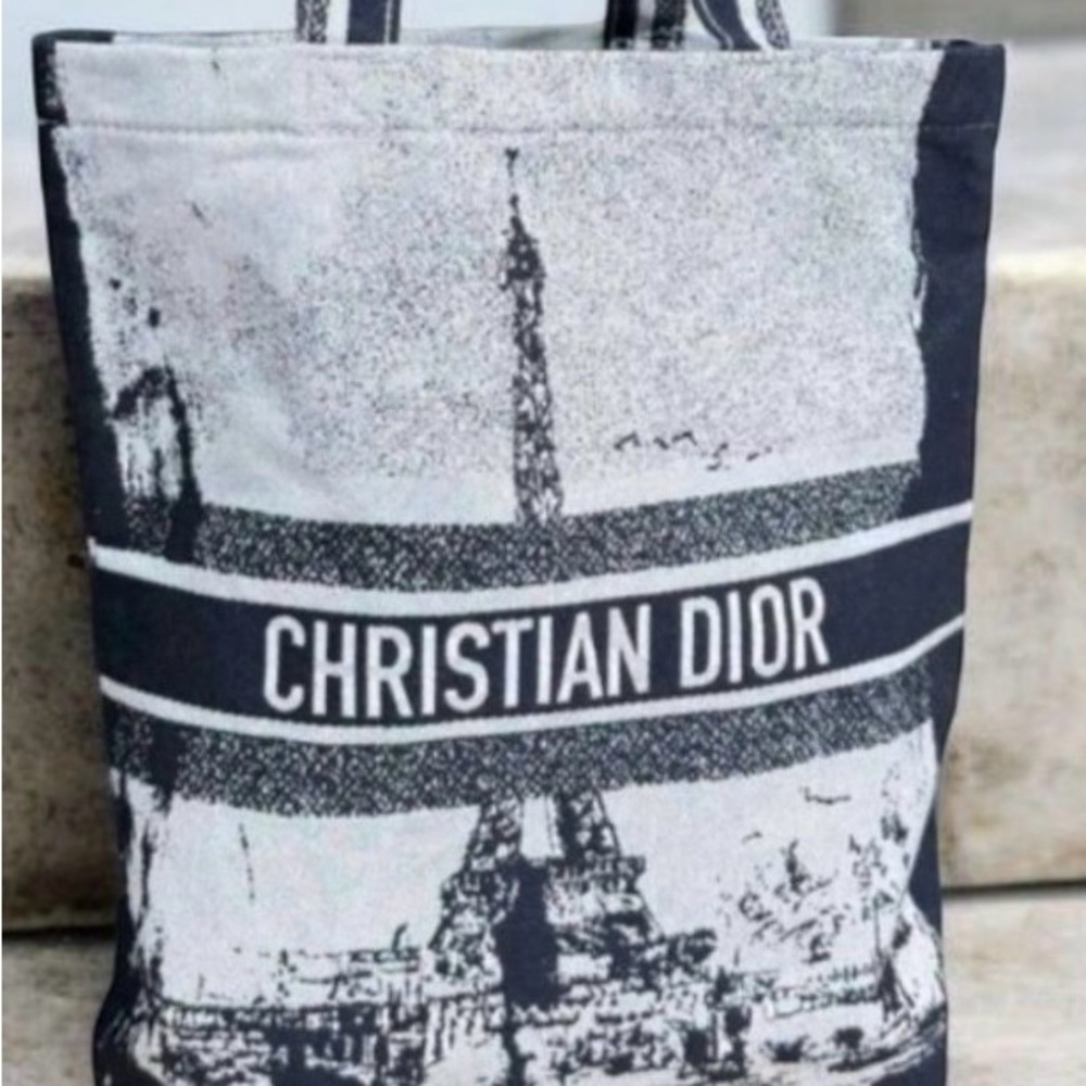 GWP!!! Dior Monochrome UTote Bag
